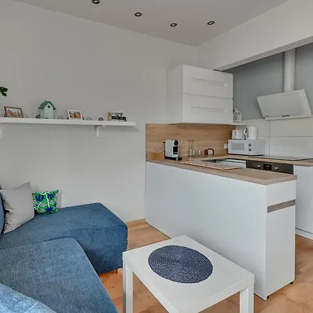 Rentplanet - Heweliusza Apartment